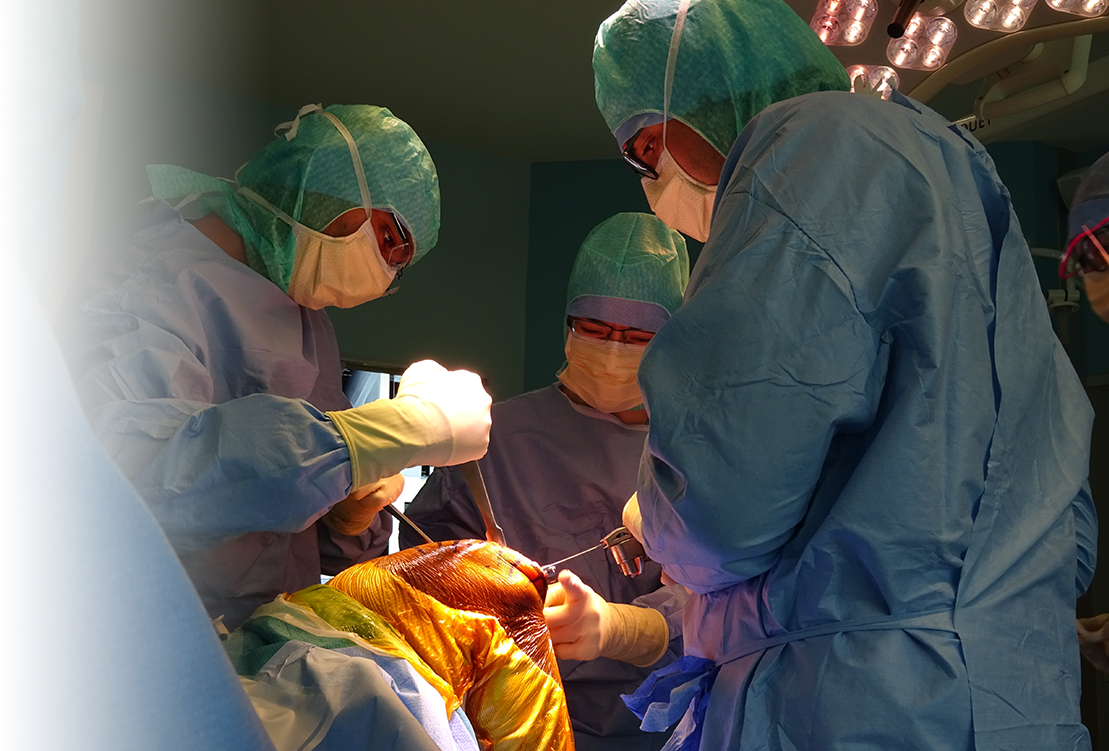 Chirurgien Orthopédiste au bloc Lyon